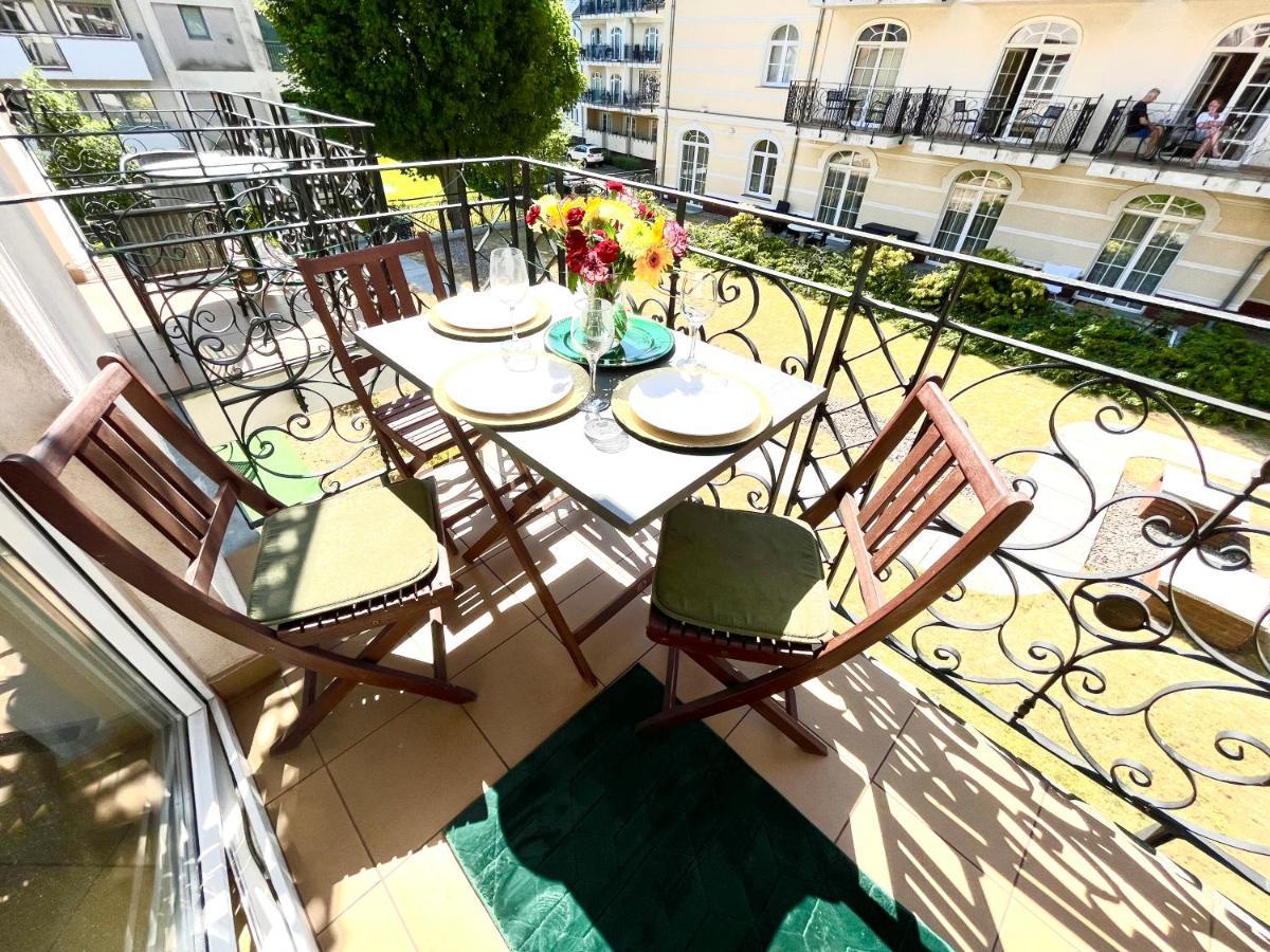 Sea Promenade Luxury Apartment Swinoujscie Bagian luar foto